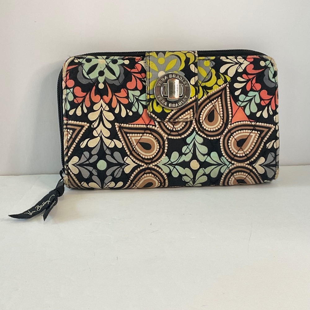 Vera Bradley Turnlock Wallet Quilted Cotton Paisley Floral Zip Around AS IS